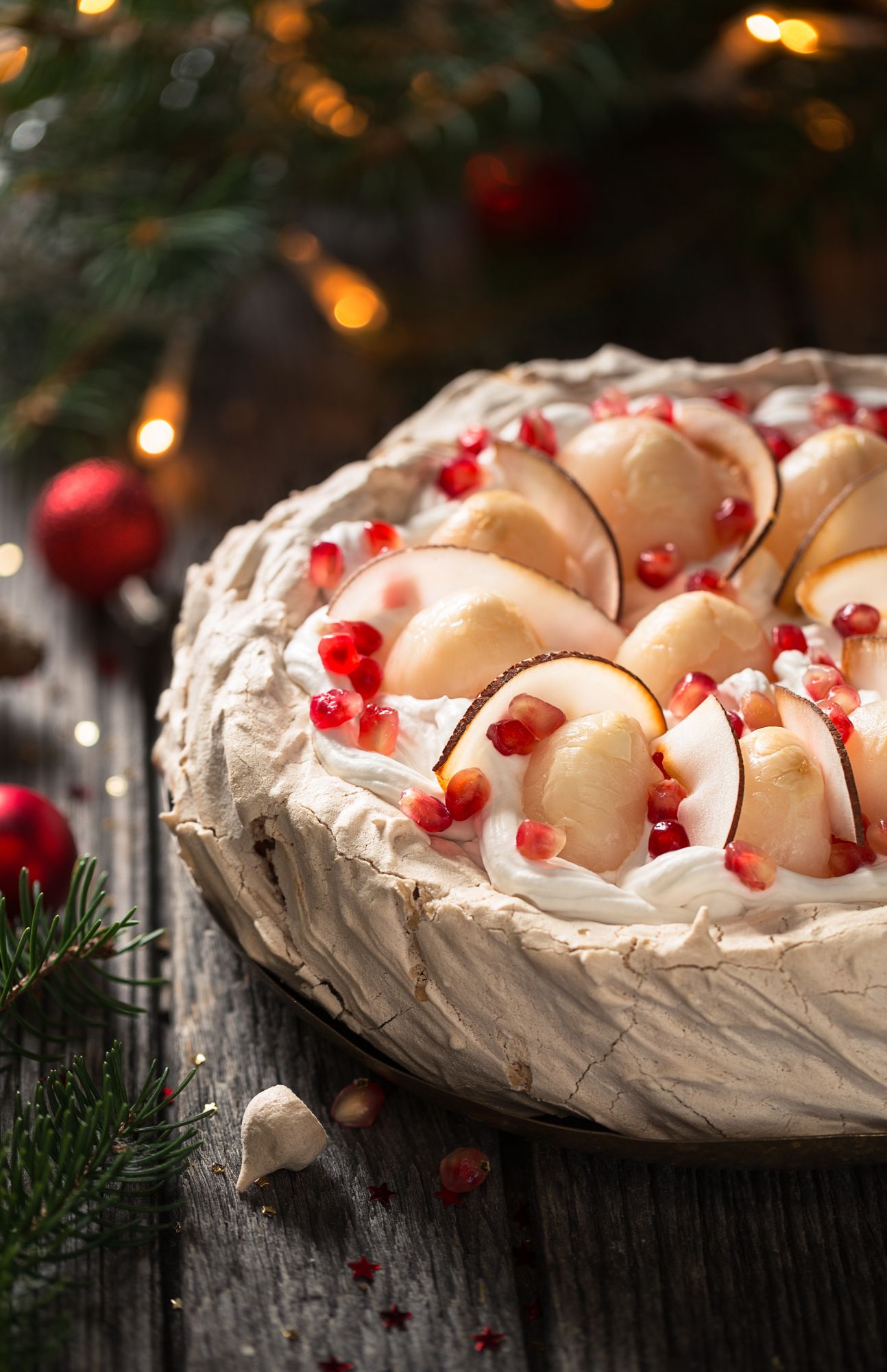 Pavlova aux fruits exotiques